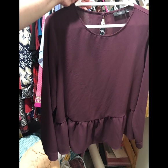 2/15 Apt 9 brown office wear top with key hole . - Picture 3 of 5